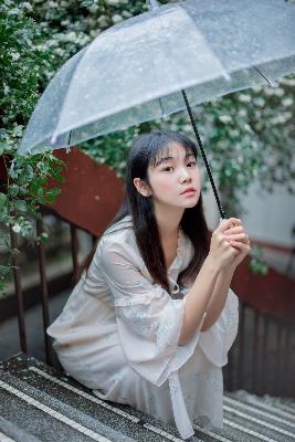 青青河边草下一句