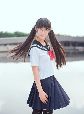 加勒比女海盗完整版