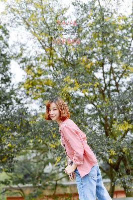 亭亭玉立四月天月色阑珊处情已晚